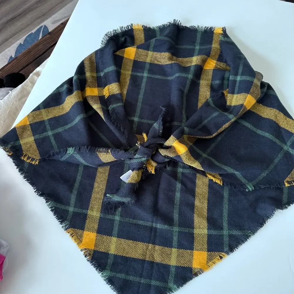 Accessory Depot Oversized Plaid Blanket Scarf